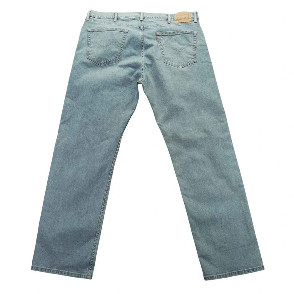 Levis 505 Regular Fit Light Wash Blue Denim Jeans Mens 42x32 Straight Leg